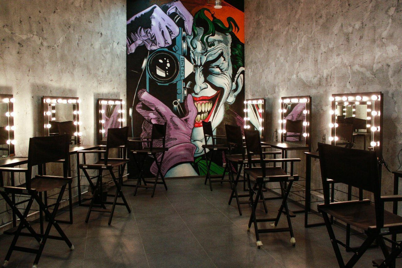 Фотостудия 8 на ладожской. Лофт проект на гостинке. Офис lesta studio санкт-петербург. Студия no 8. One take studio фотостудия.