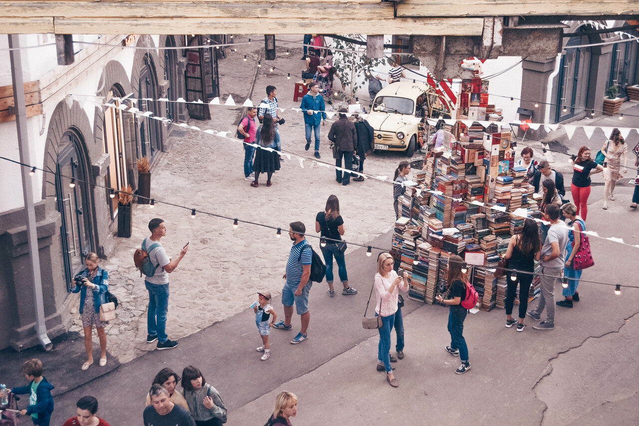 масштабные события в мире. всемирный торговый центр в нью-йорке 11 сентября. венесуэла каракас туризм. масштабные события в мире.