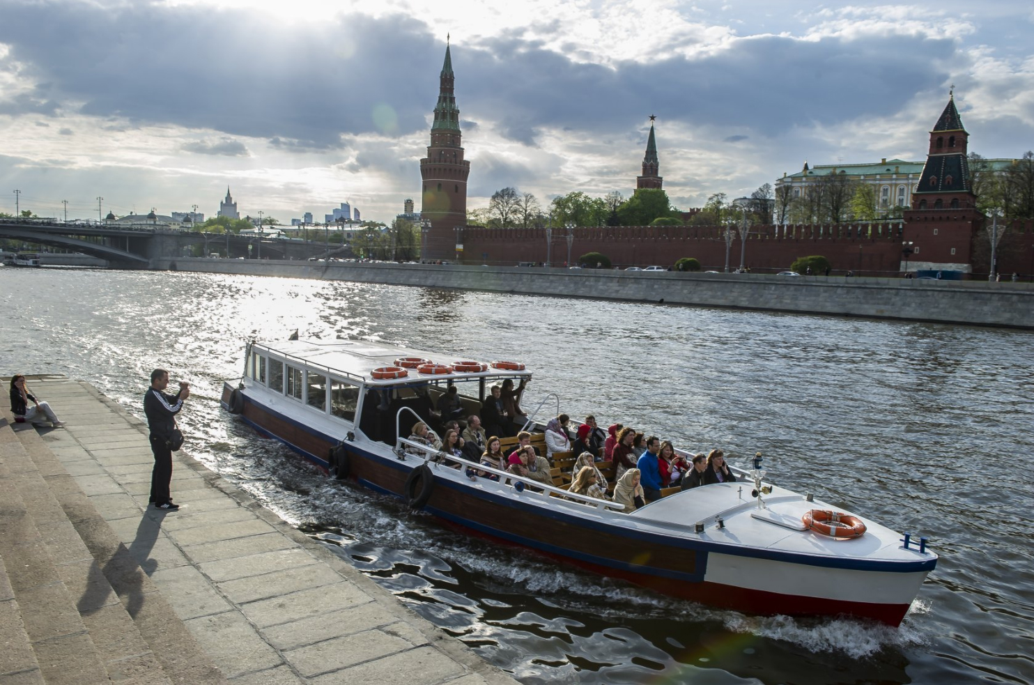 Москва с теплохода