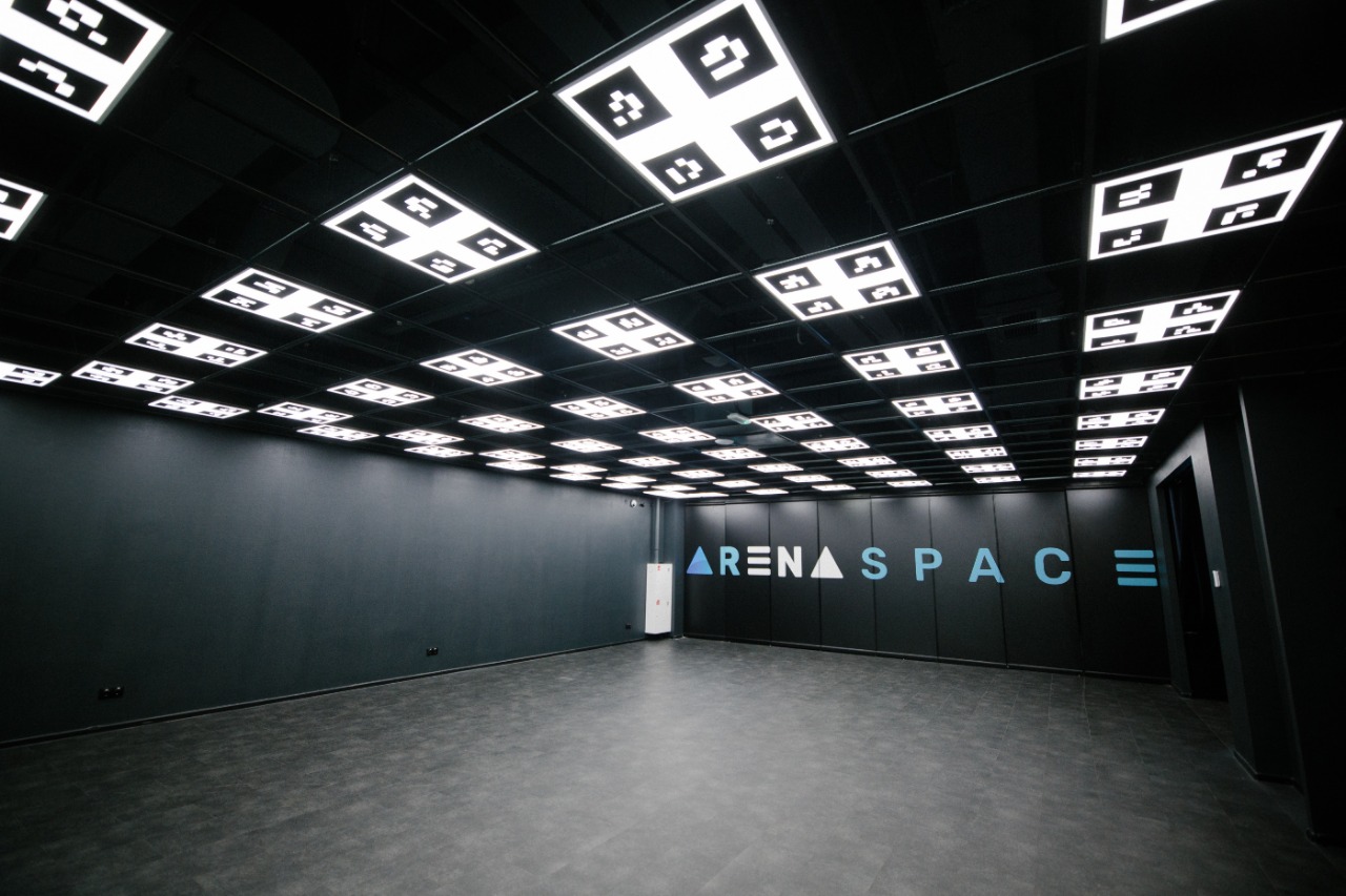 Space arena 3.13 5. VR-парк Arena Space. VR пространство. VR пространство Москва. Виртуальная Арена в Москве.